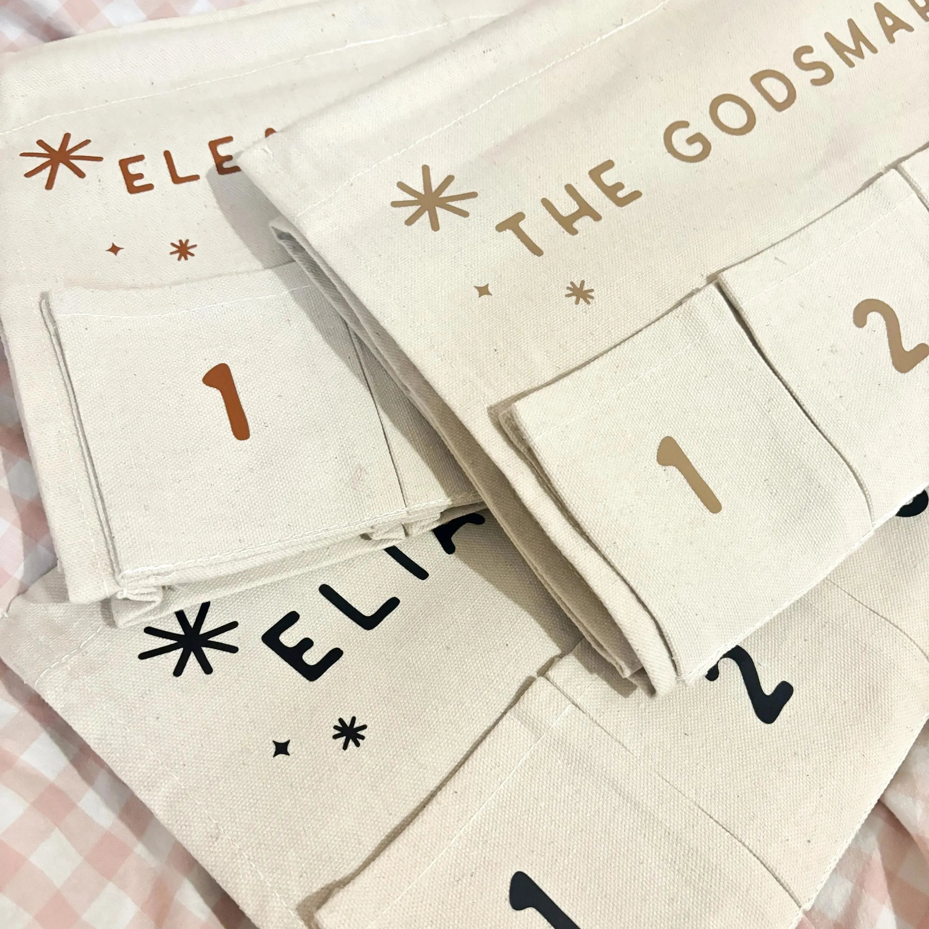 Calendrier de l’Avent de Noël Personnalisé – Avec Poches 🎄